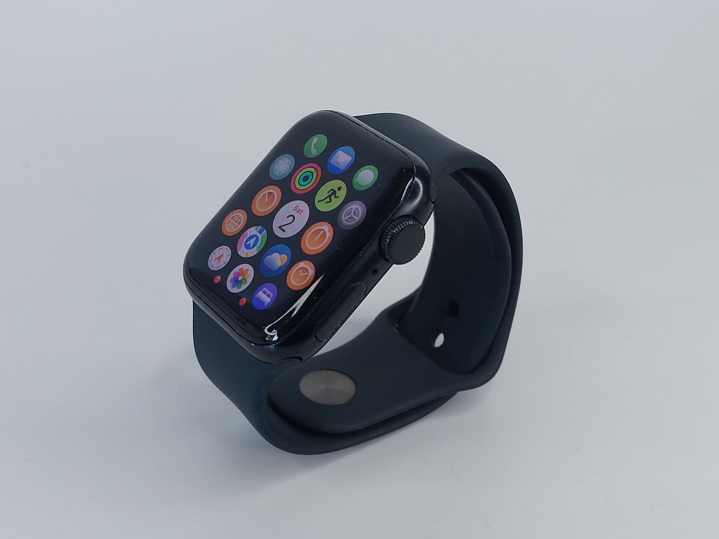 Apple Watch SE Gen. 2, 40 mm, 80% – gwiezdna szarość